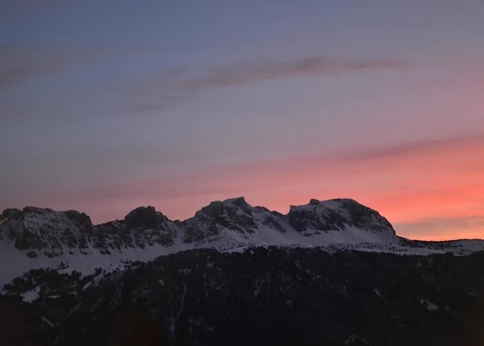 Am Tobelbach بيت للعطل